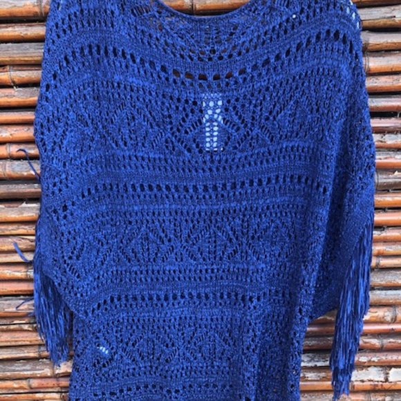 WHBM Open Knit Fringe Poncho Top S - Picture 5 of 9
